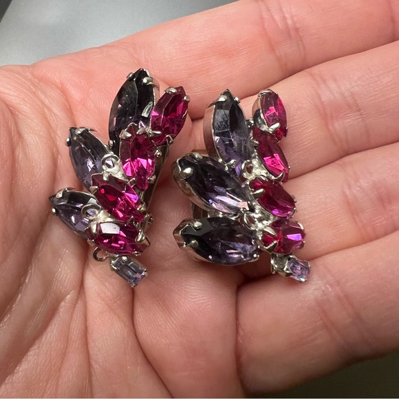 Hobe Jewelry - Vintage Hobe Pink and Purple Rhinestone Silver Tone Clip Earrings